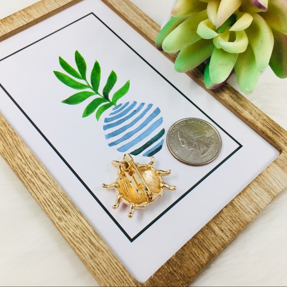 ‼️5 for $25 SALE‼️Cute Mini Red Lady Bug Brooch - Picture 4 of 5